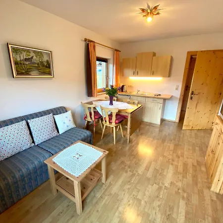 Lechnerhof Hotel-garni 2*