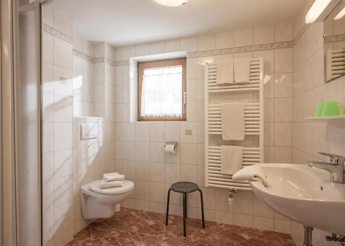 Lechnerhof Hotel-garni 3*