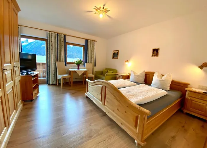 Lechnerhof Hotel-garni 3*