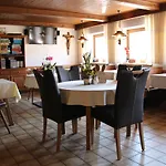 Lechnerhof Hotel-garni 3*
