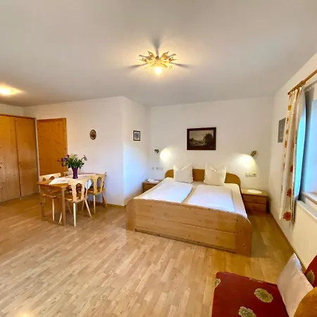 Lechnerhof Hotel-garni Ахенкирьх
